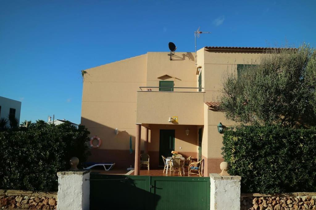 Spectacular Villa With Swimmingpool In Cala Blanca Cala Blanca  Exterior foto